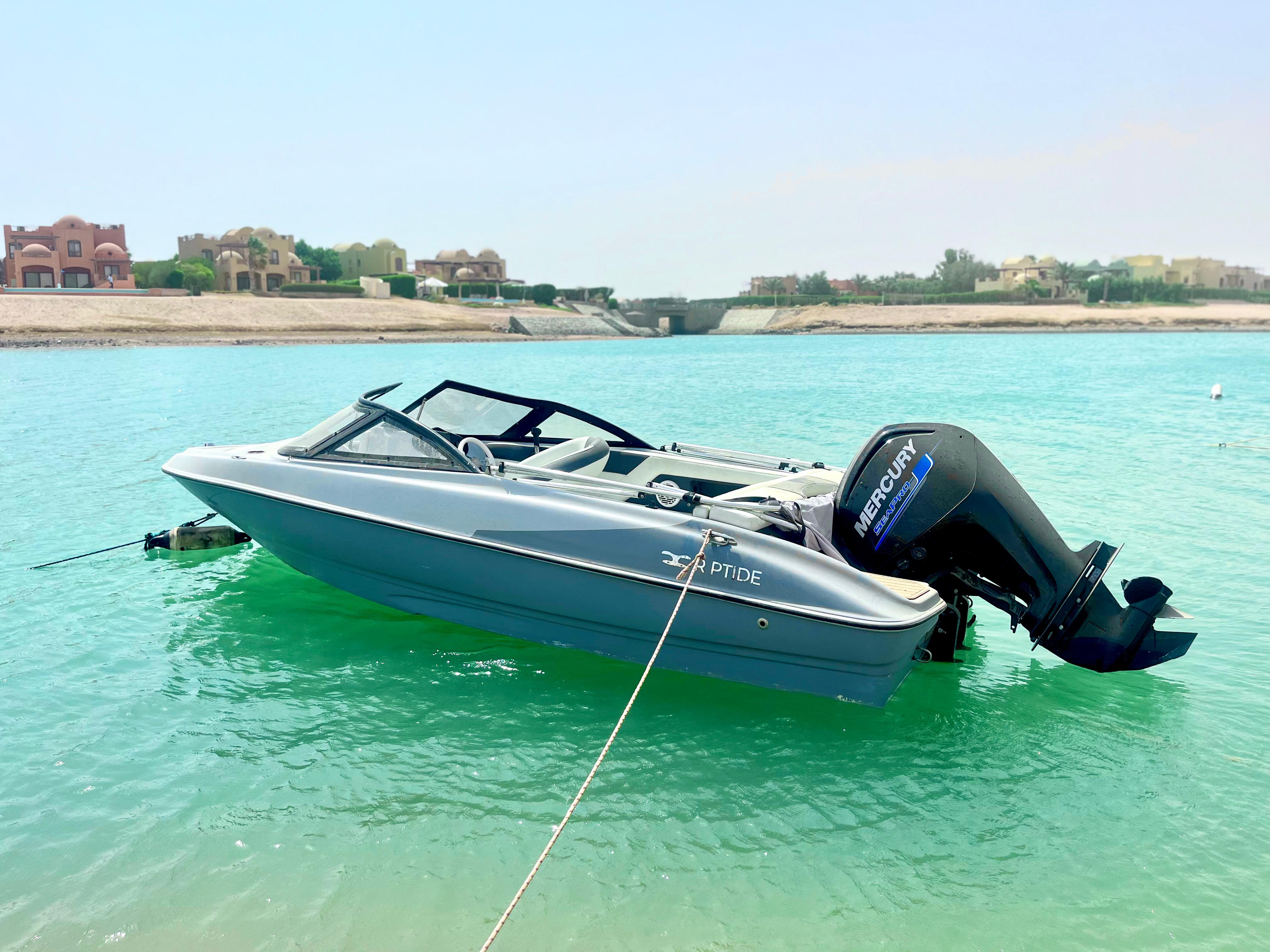 Sea Ray 18