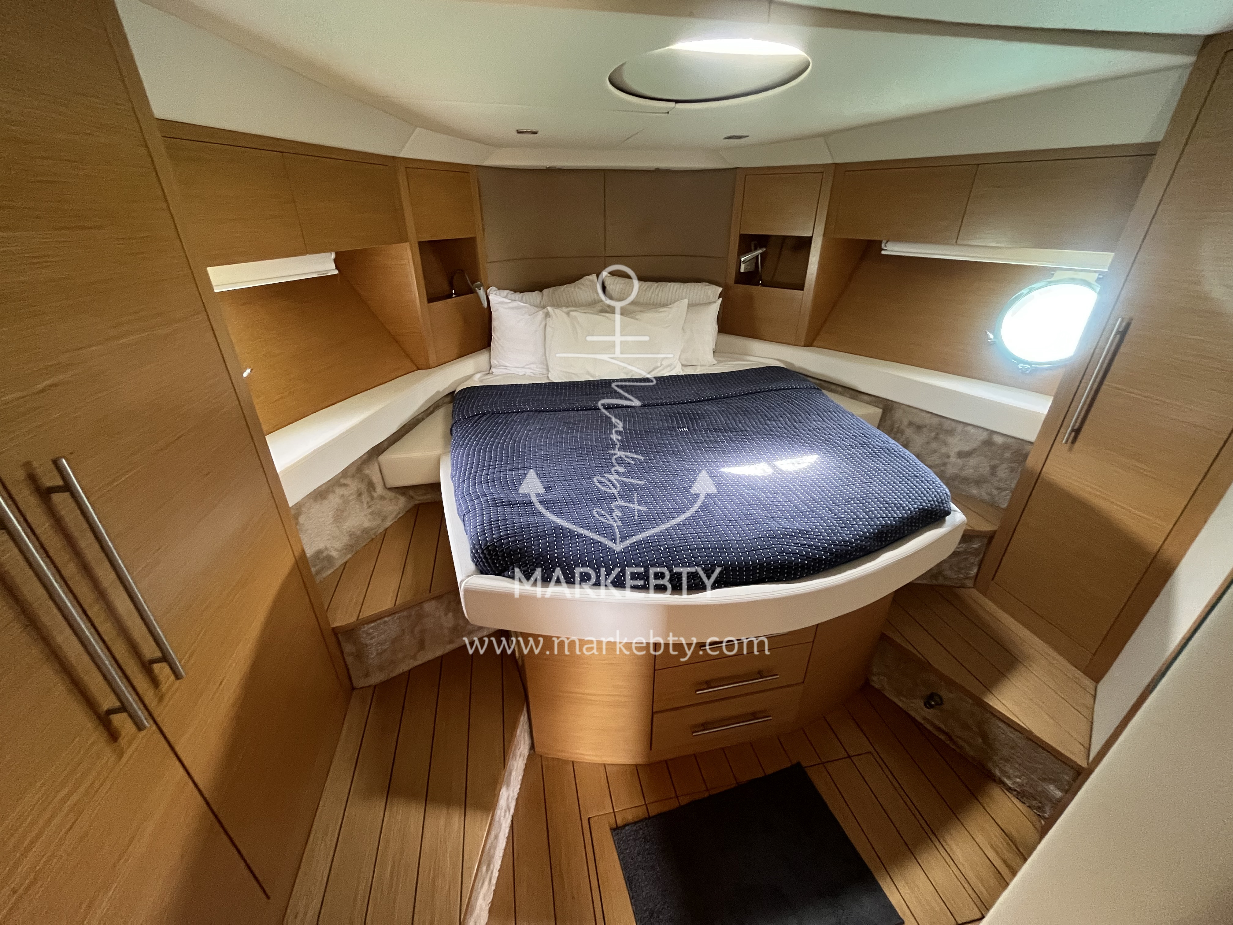 Sessa Marine C52