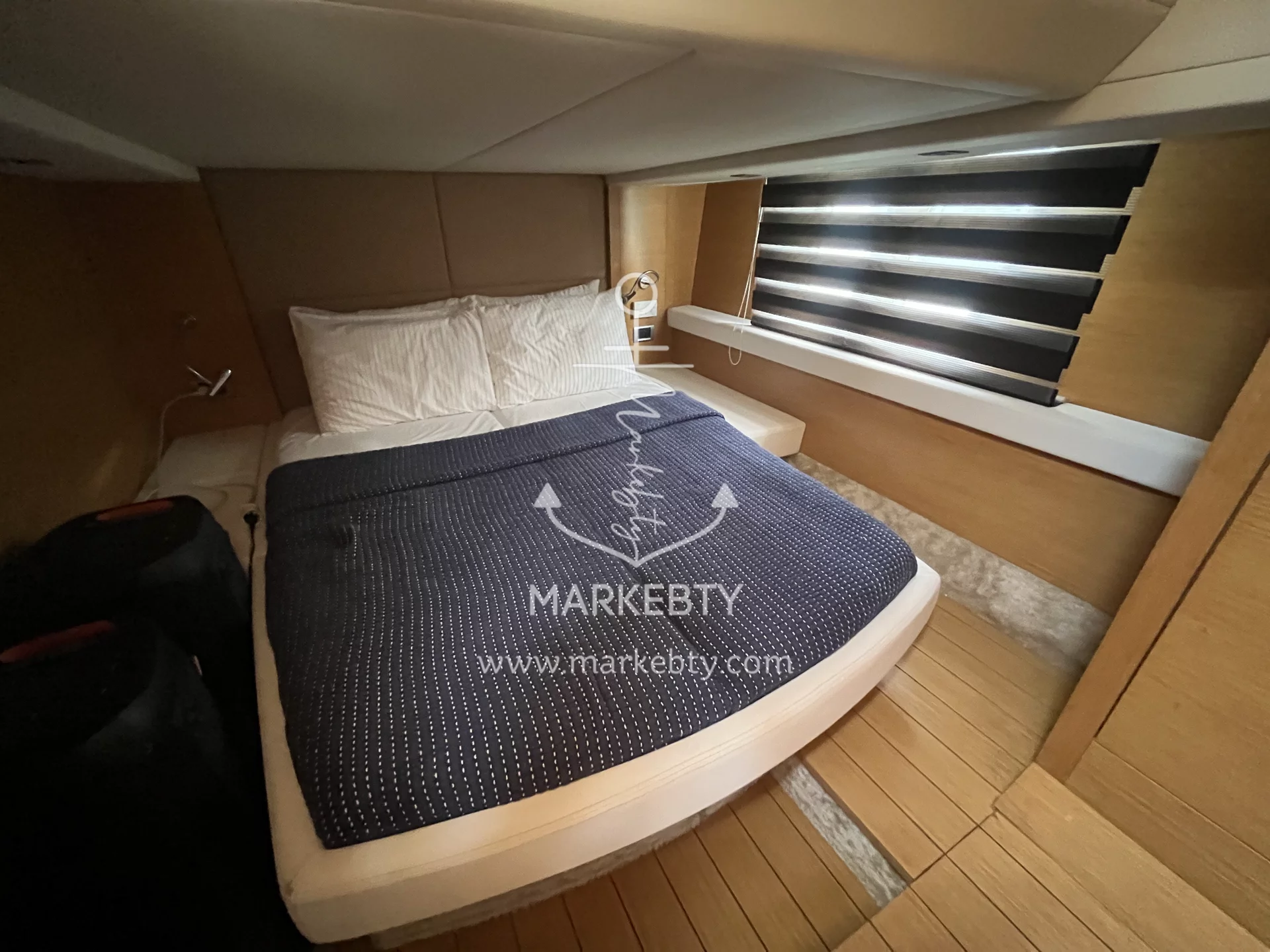 Sessa Marine C52