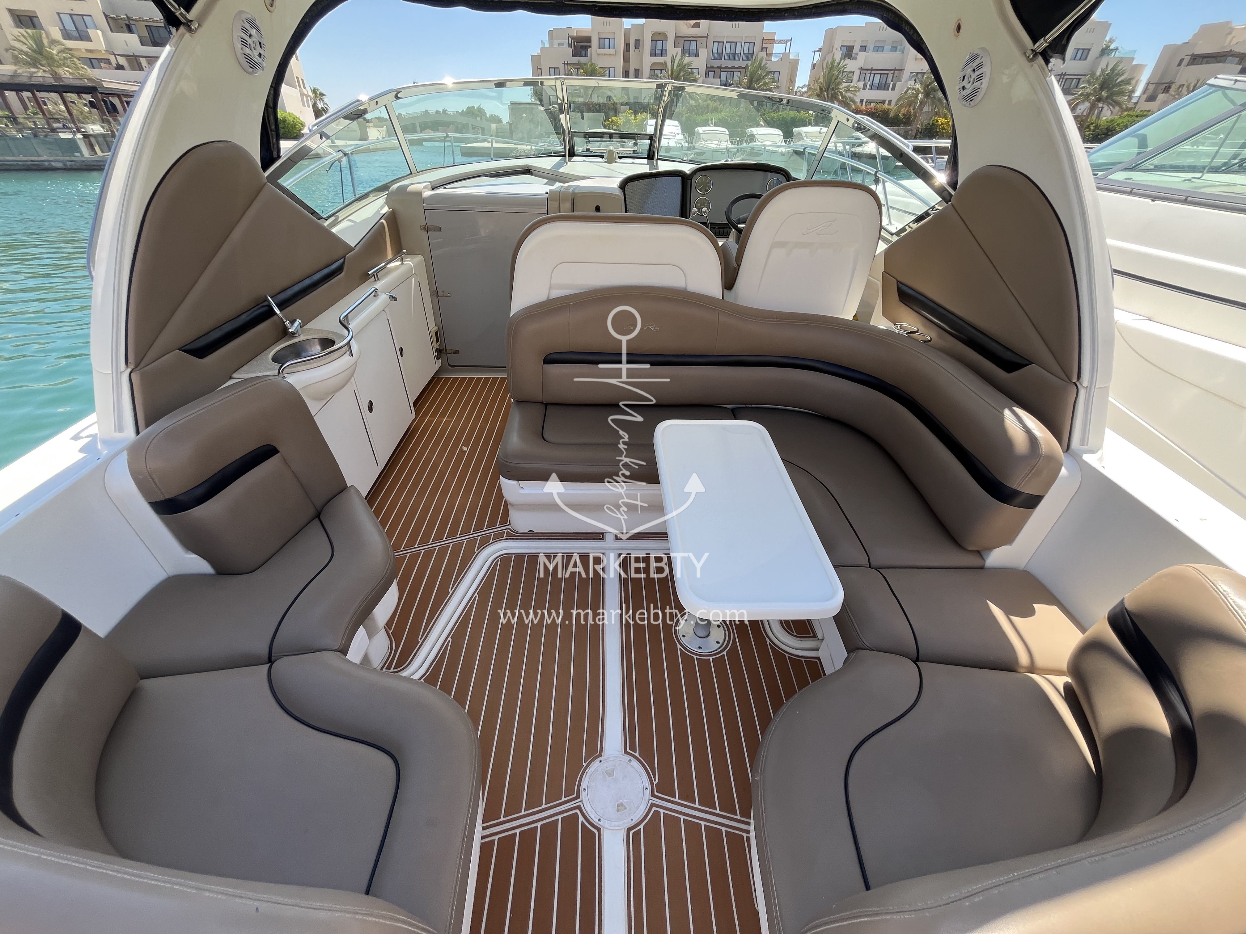 Sea Ray Sundancer 380