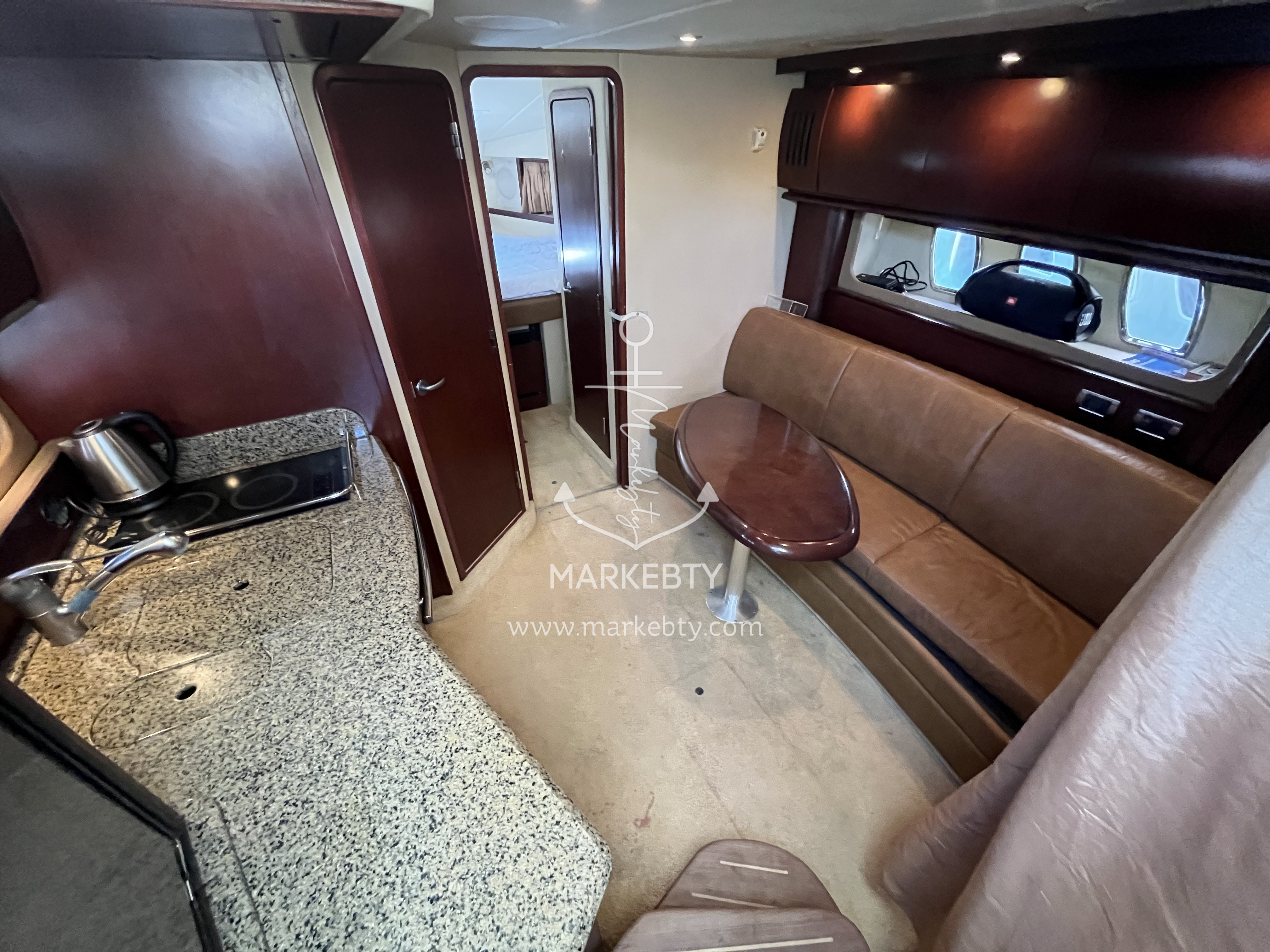 Sea Ray Sundancer 380