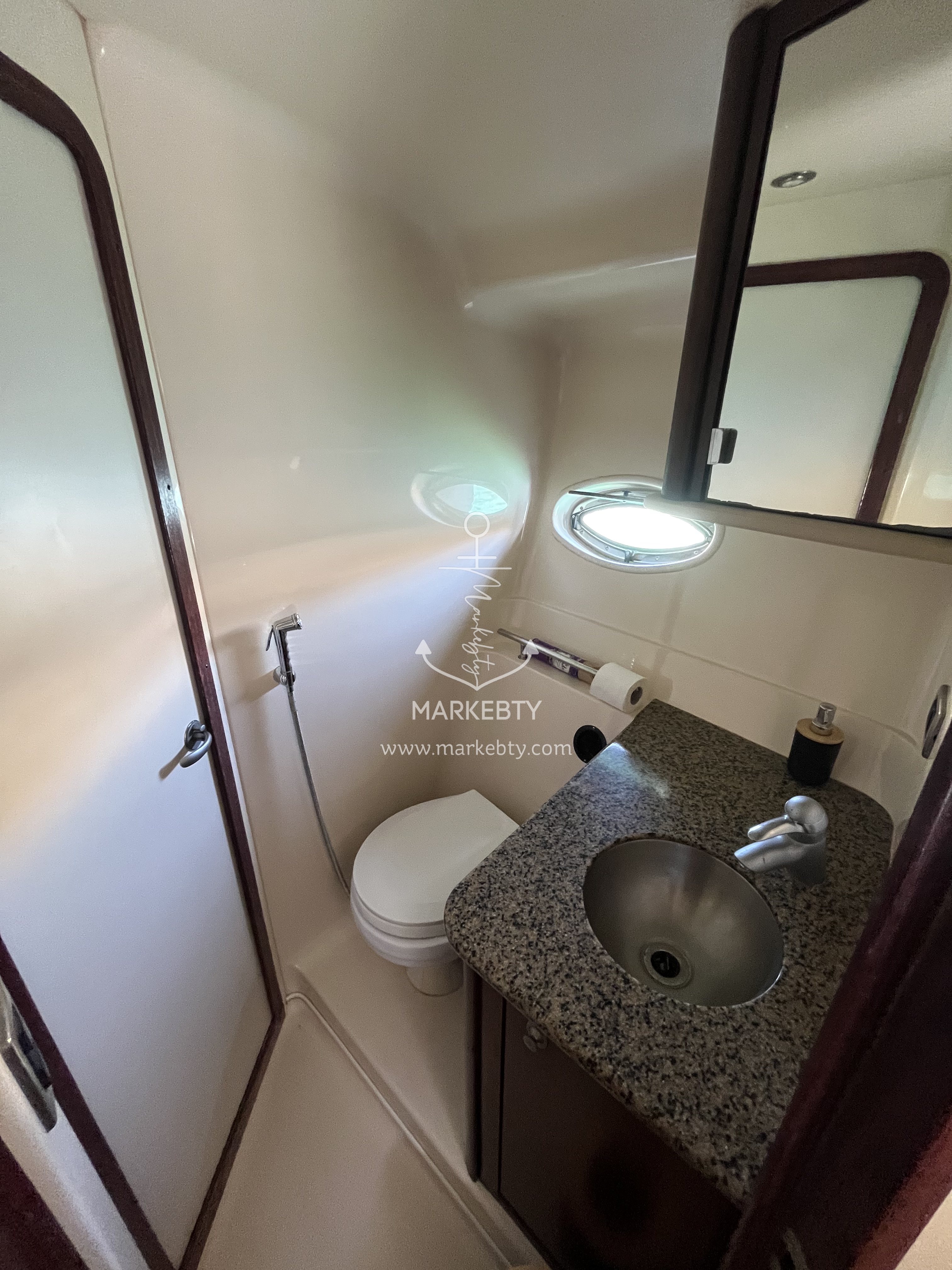 Sea Ray Sundancer 380