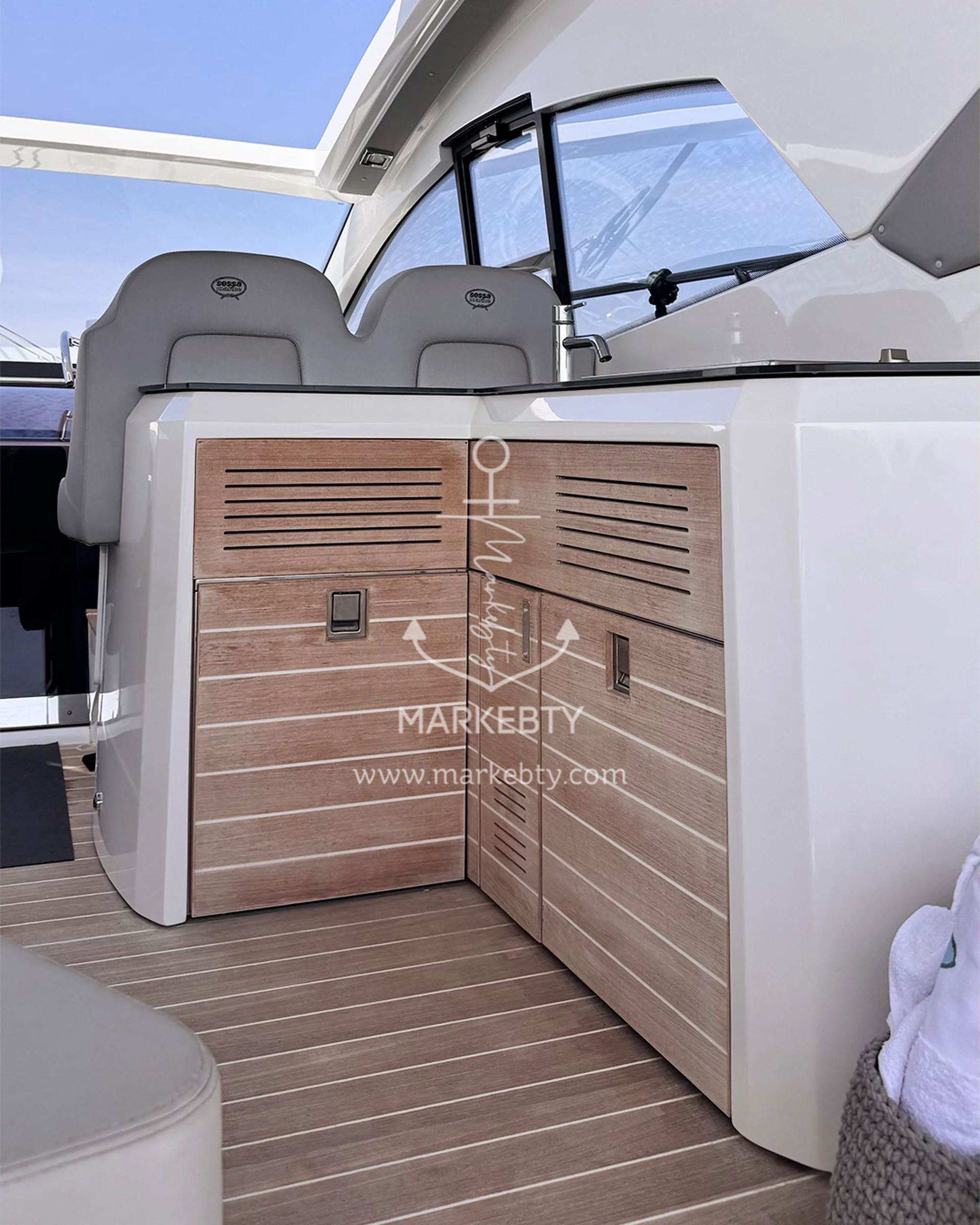 Sessa Marine C44