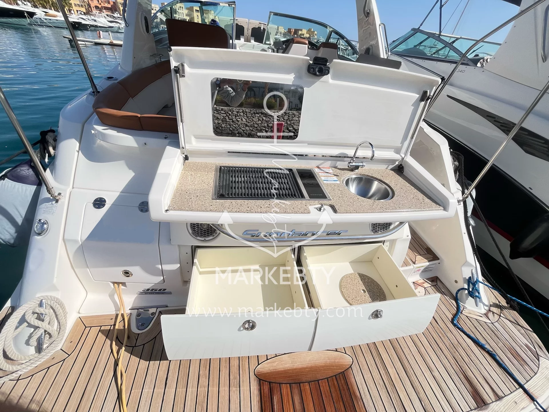 Sea Ray Sundancer 350