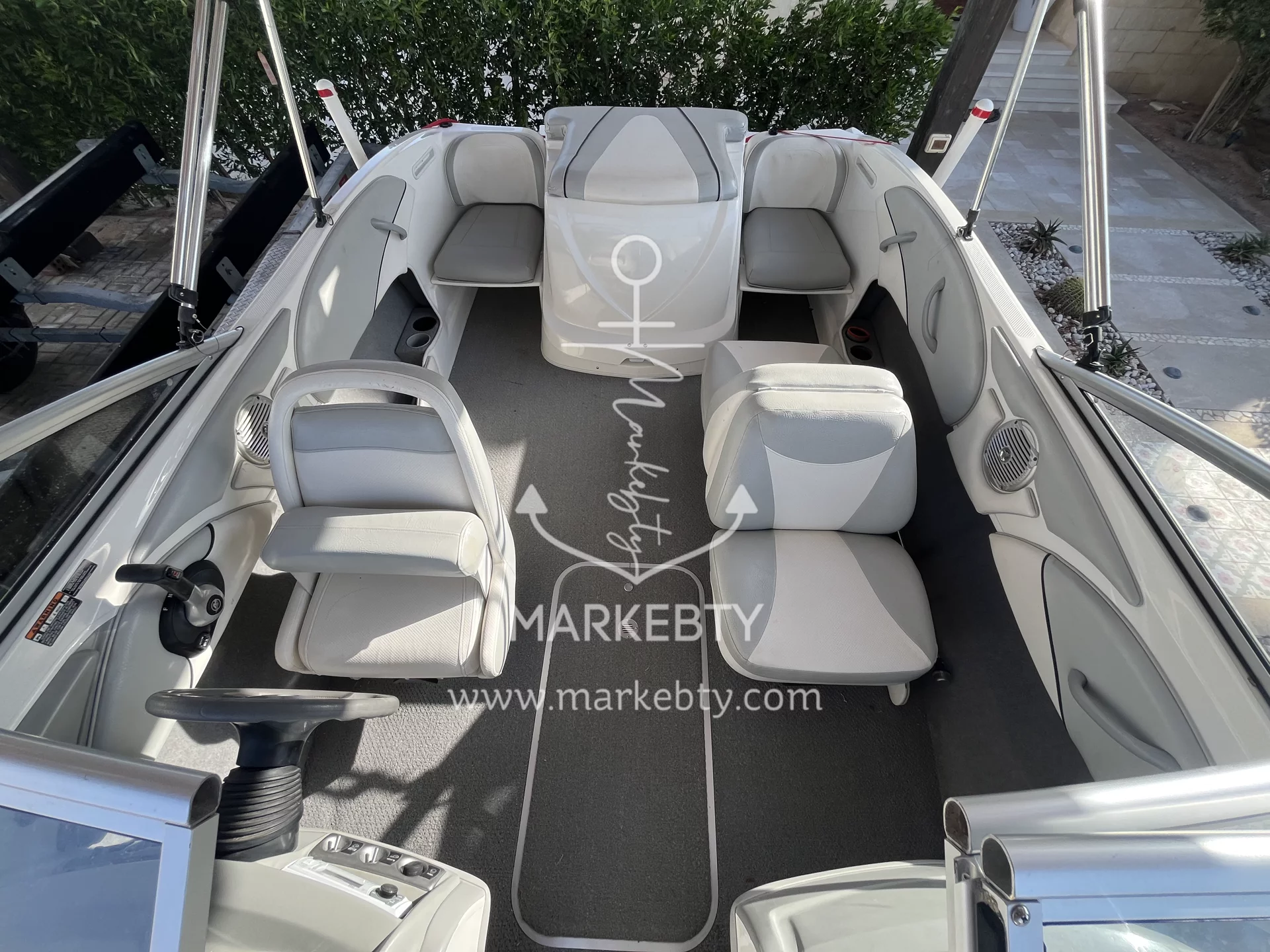 Bayliner 185