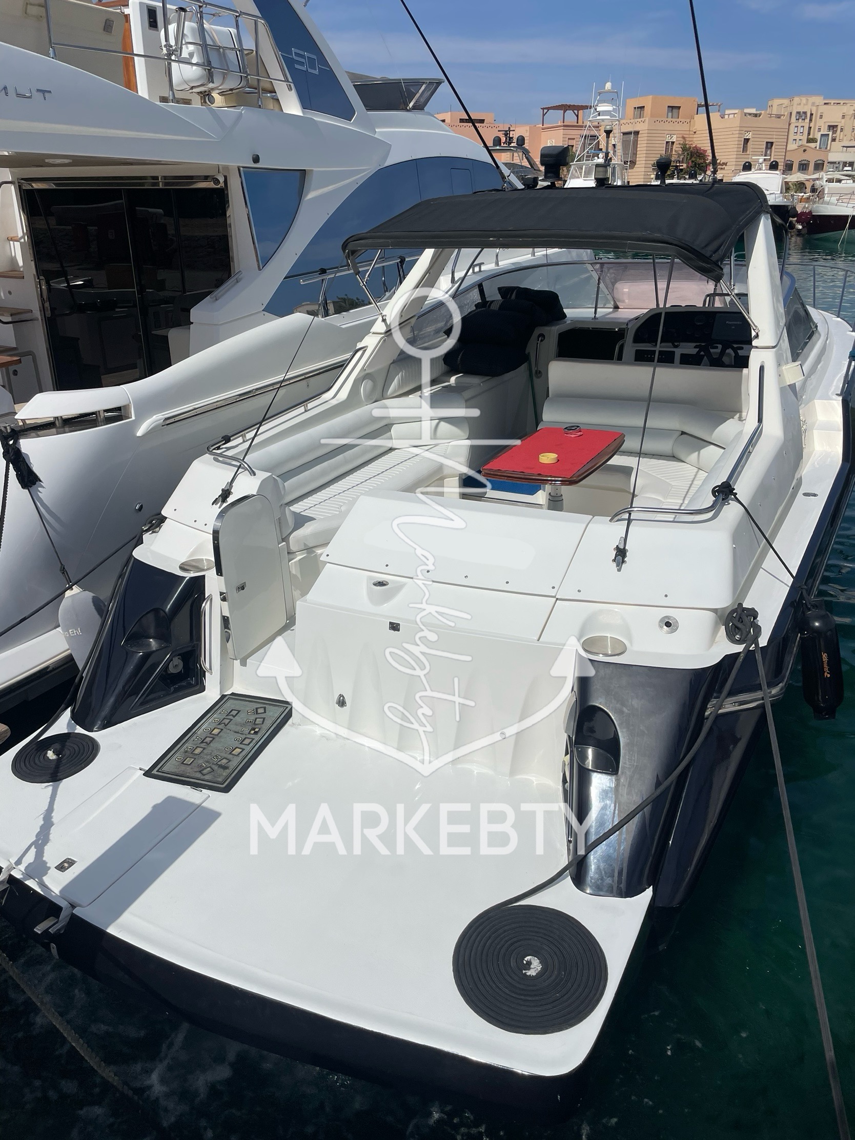 Sunseeker Martinique 38