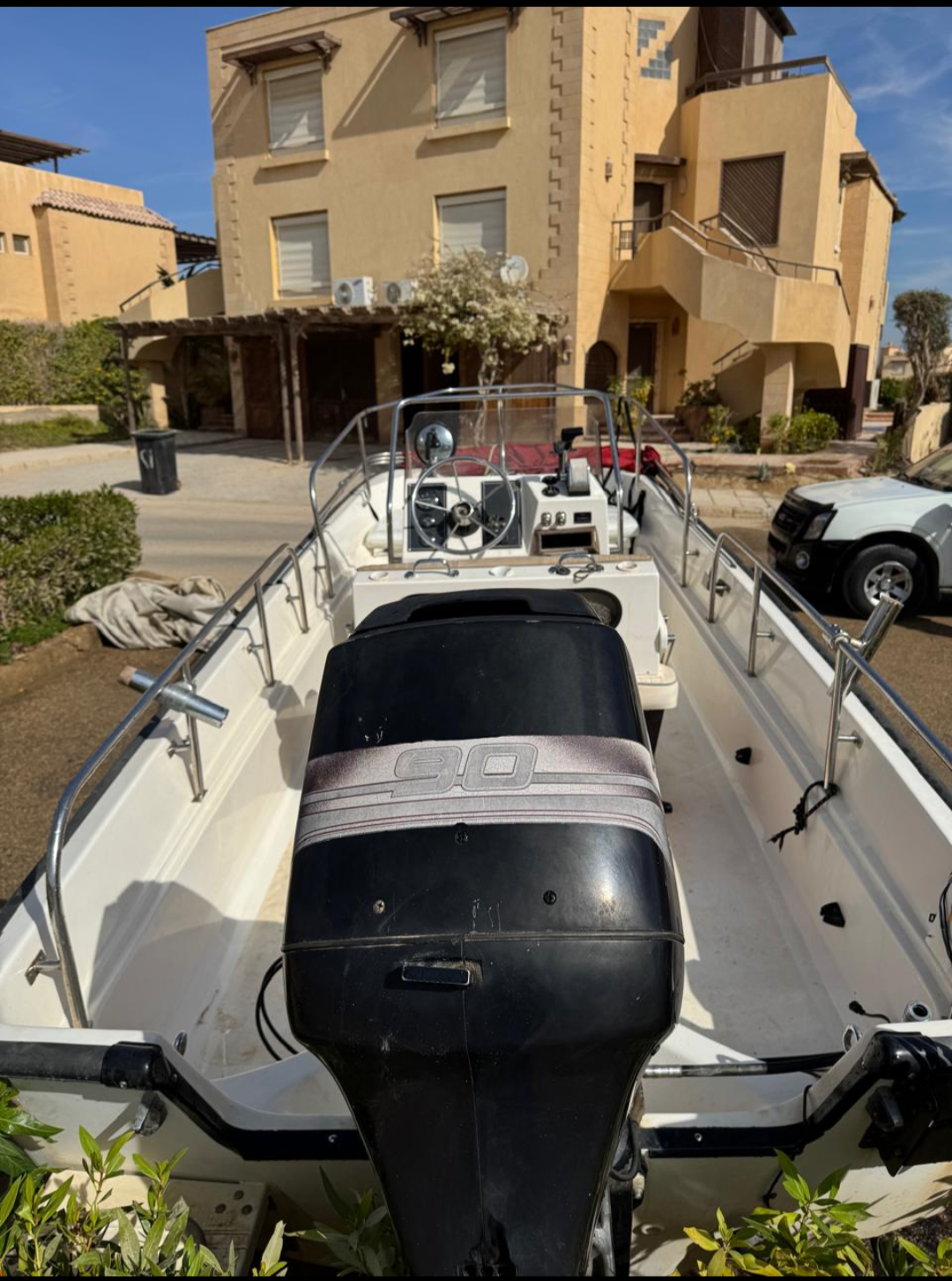Boston Whaler Montauk 17
