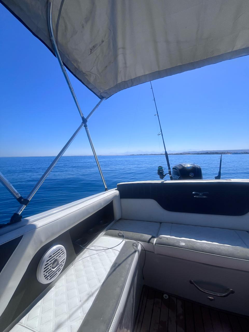 Sea Ray 18