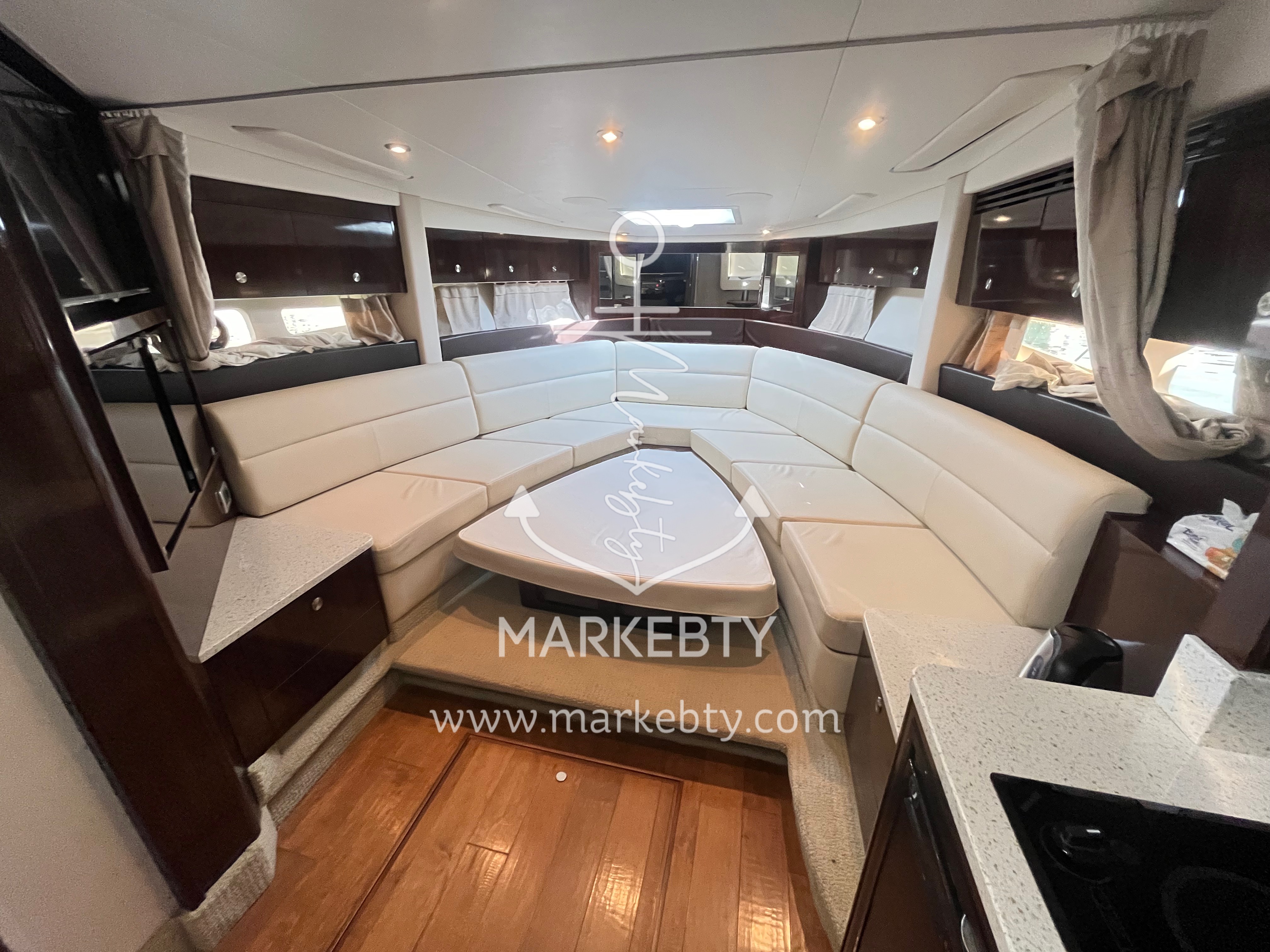 Sea Ray Sundancer 350