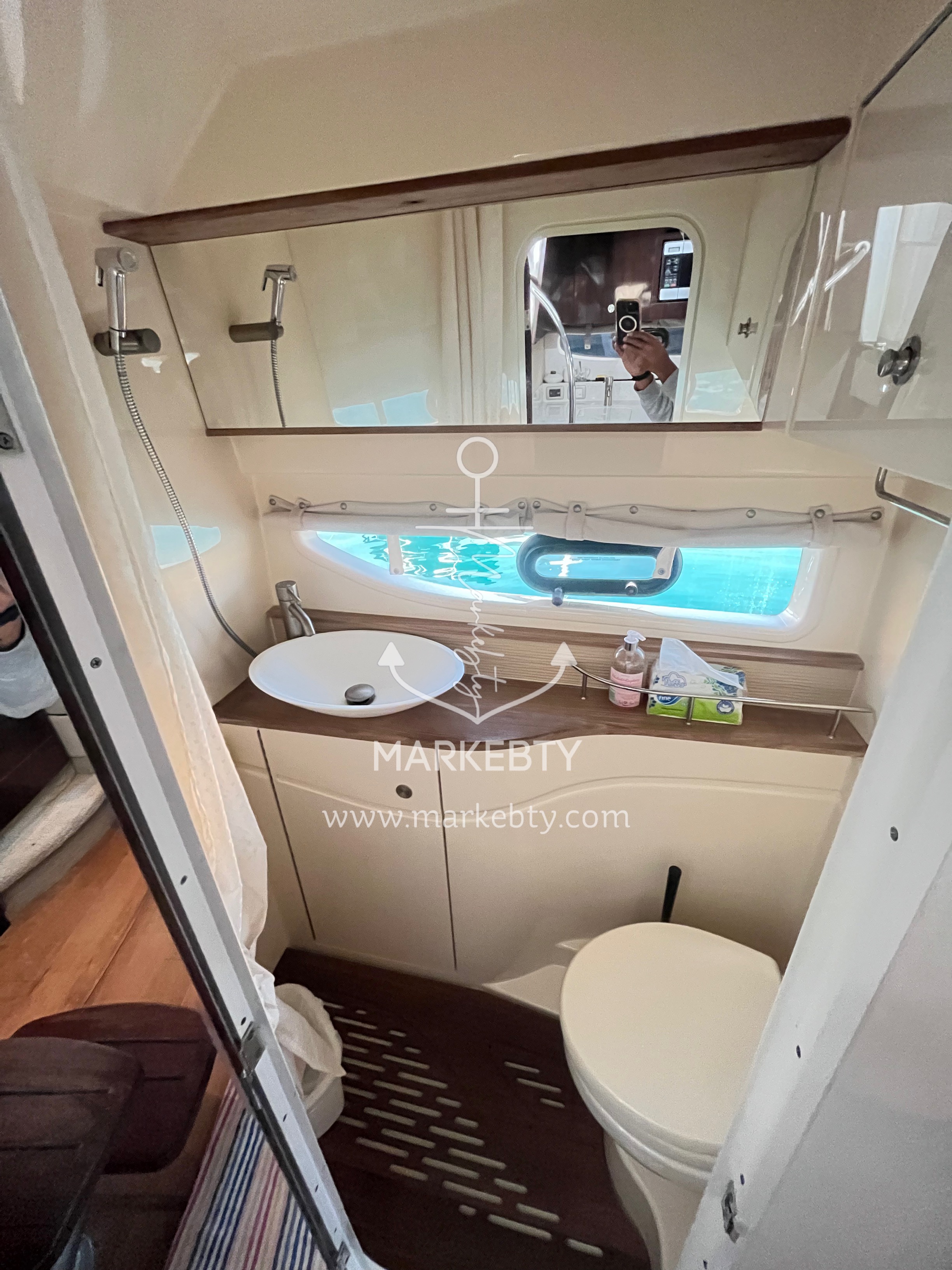 Sea Ray Sundancer 350