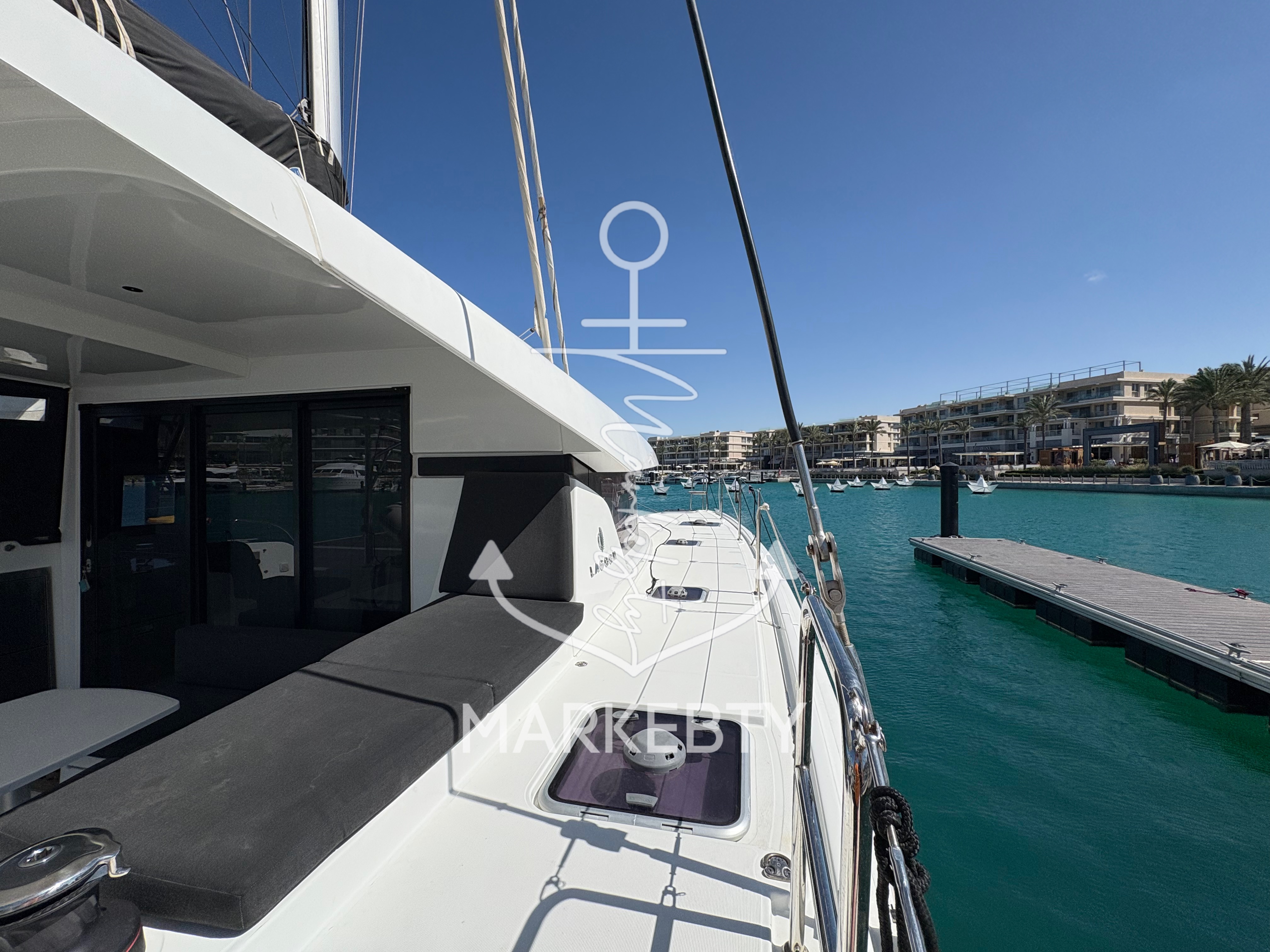 Lagoon 42 Catamaran