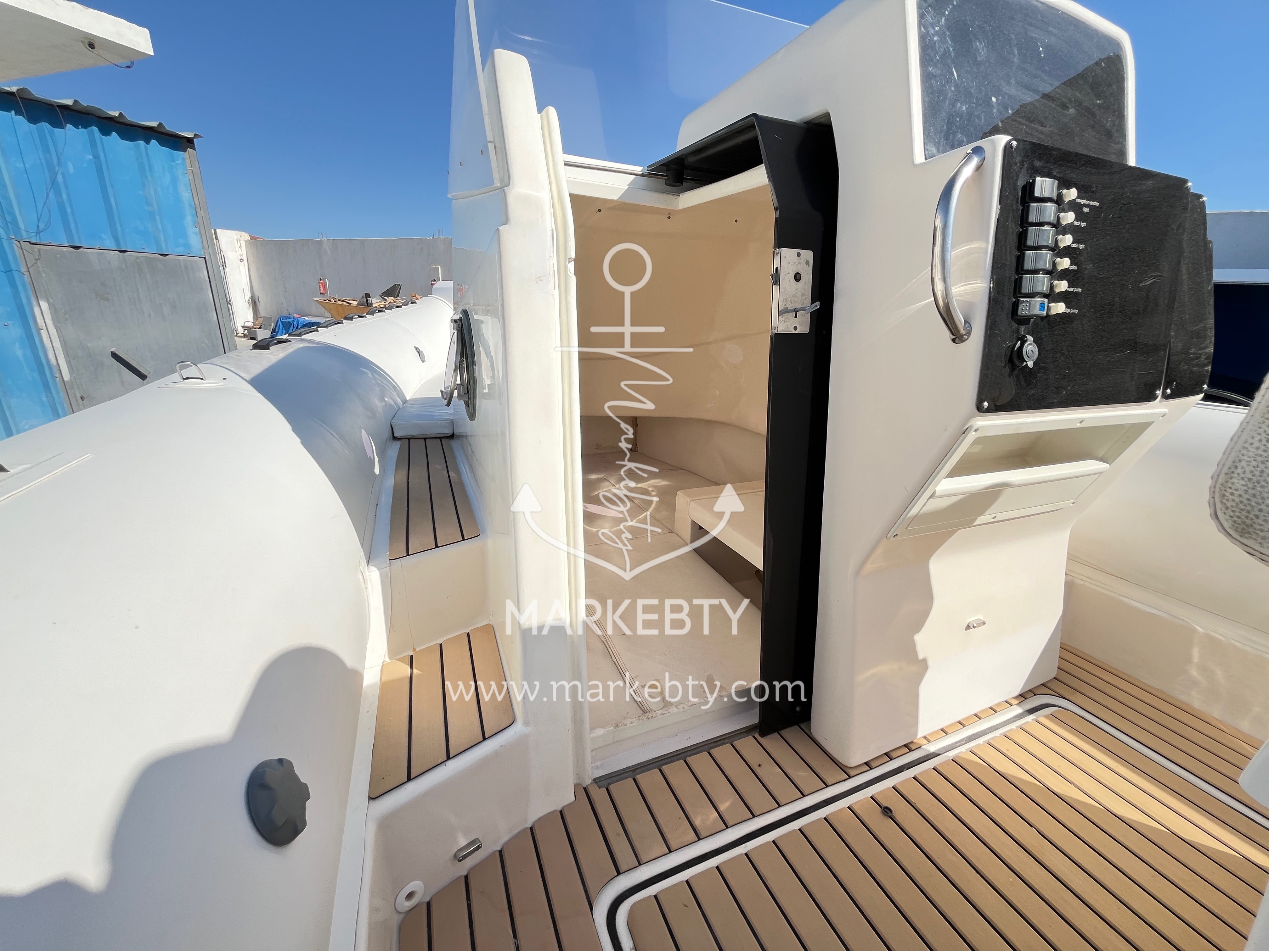 Tiger Marine TL 850 Cabin