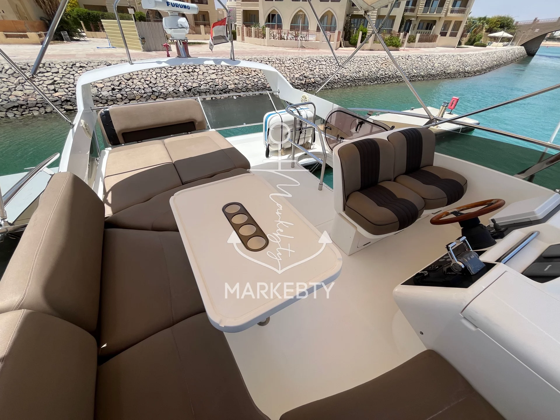 Princess 42 Flybridge