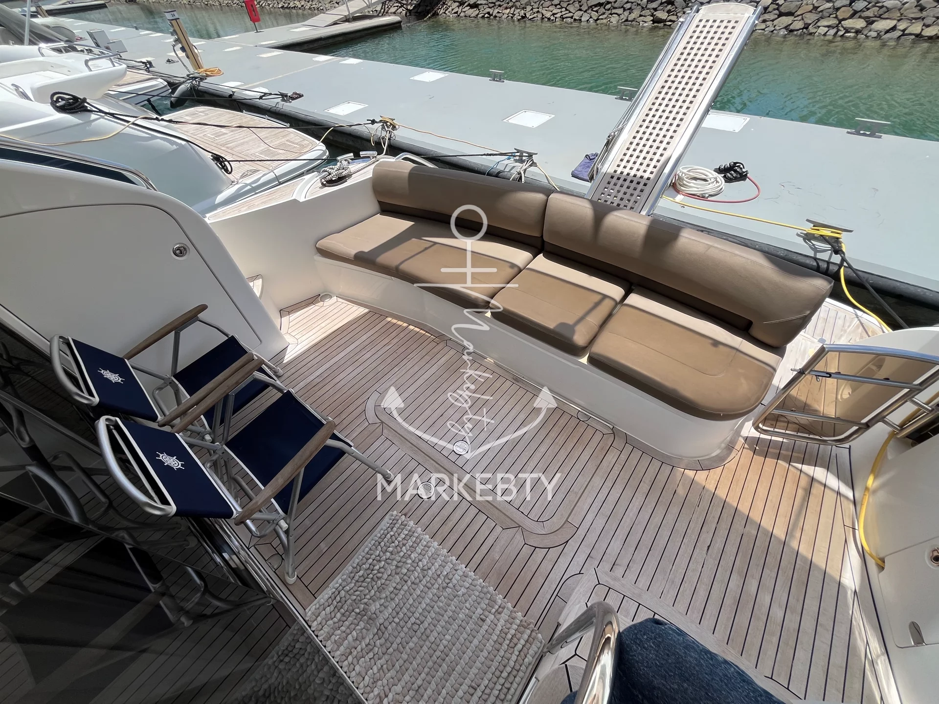 Princess 42 Flybridge