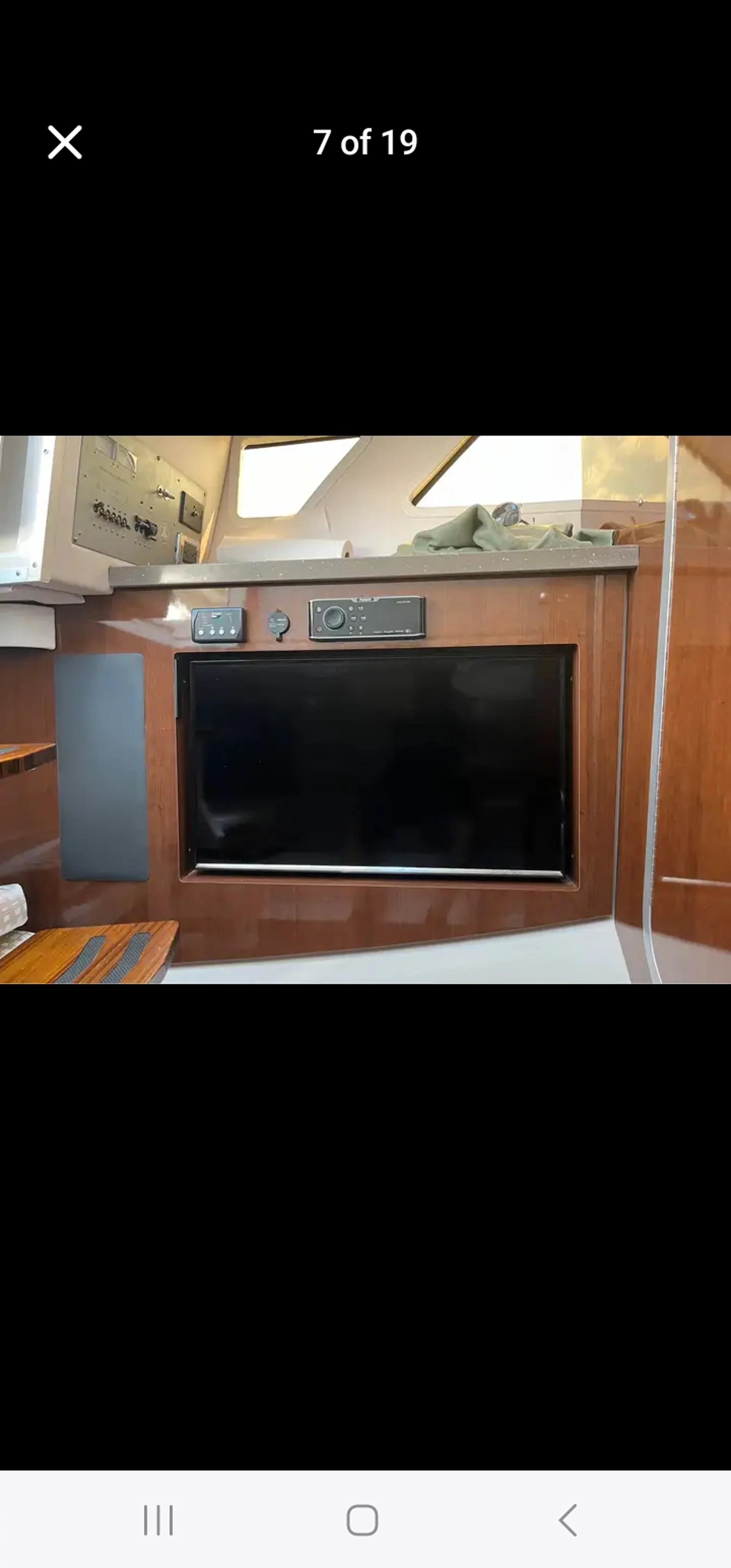 Four Winns H350
