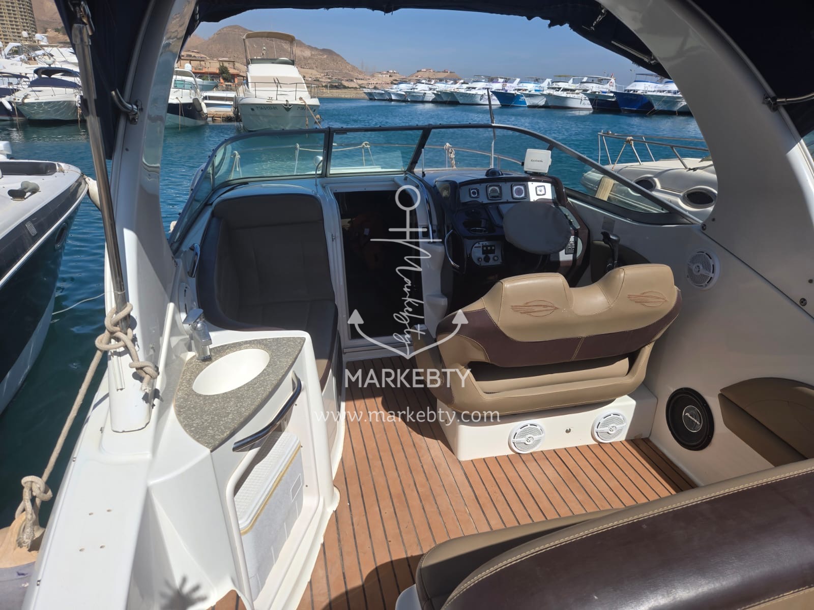 Chaparral Signature 270