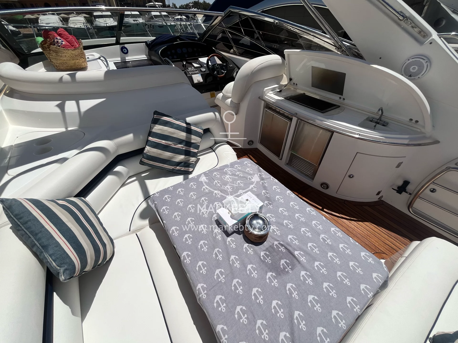 Sunseeker Portofino 46