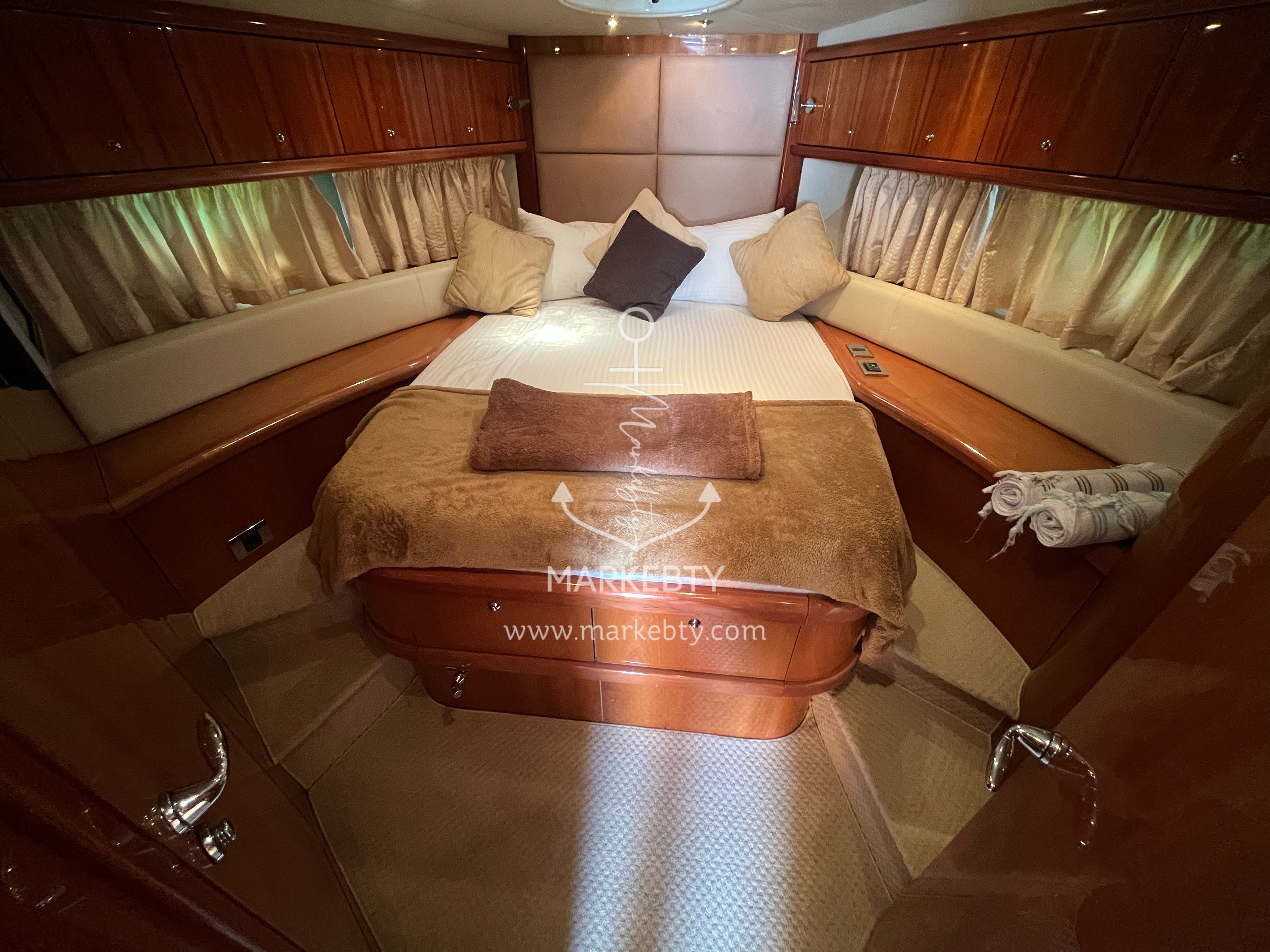 Sunseeker Portofino 46